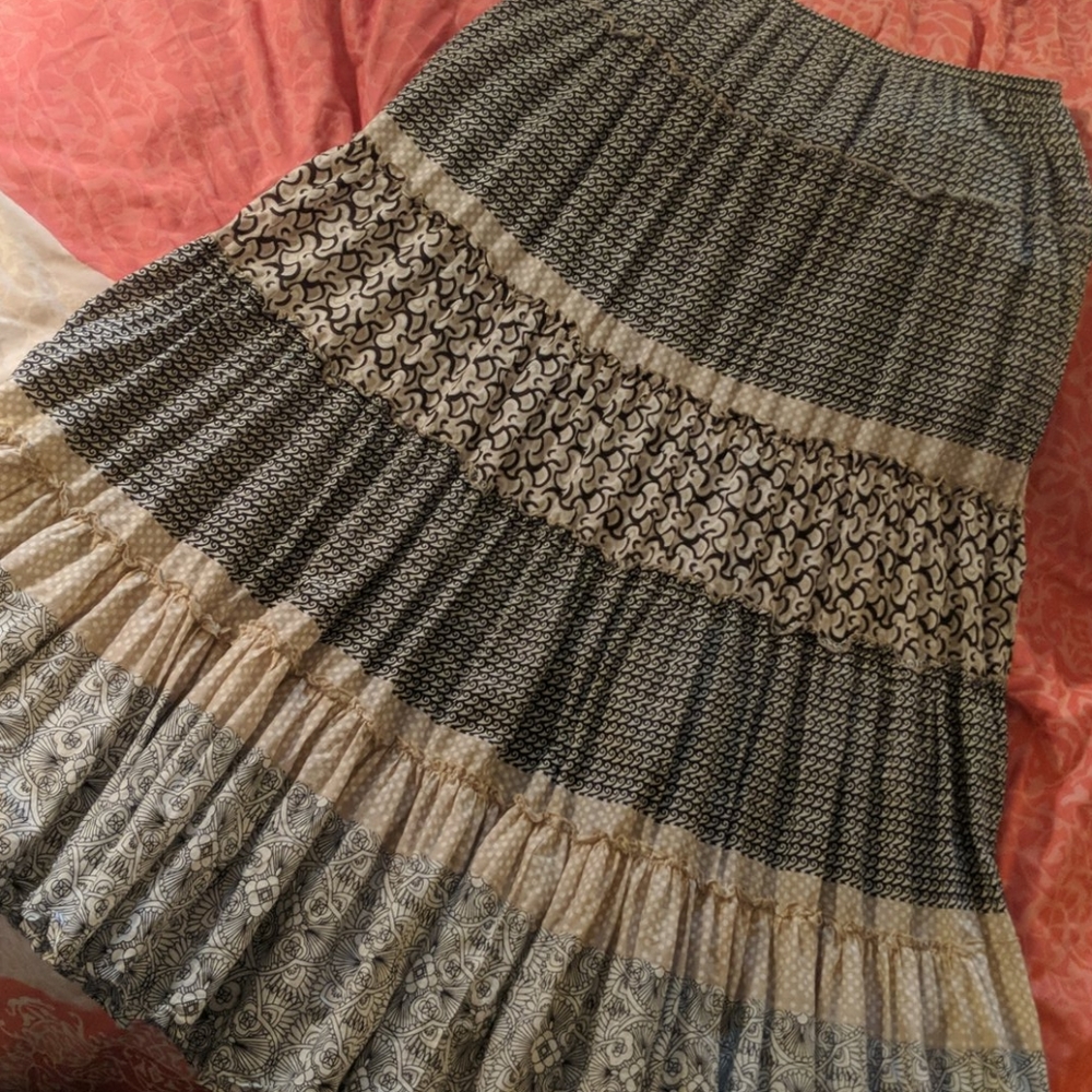 Prairie Style Maxi Skirt | Flowy | Cream Brown